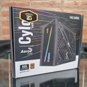 Fuente AeroCool 700W 80+Bronze  Cylon